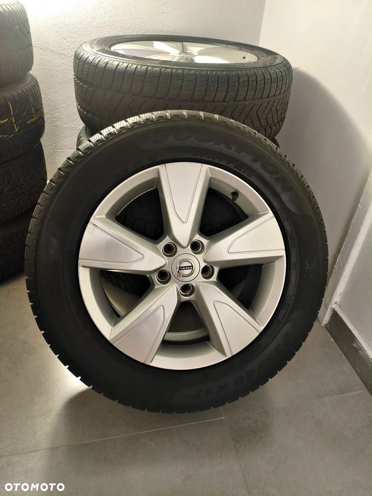 Volvo XC 40 B4 Ultra Black Edition - 18