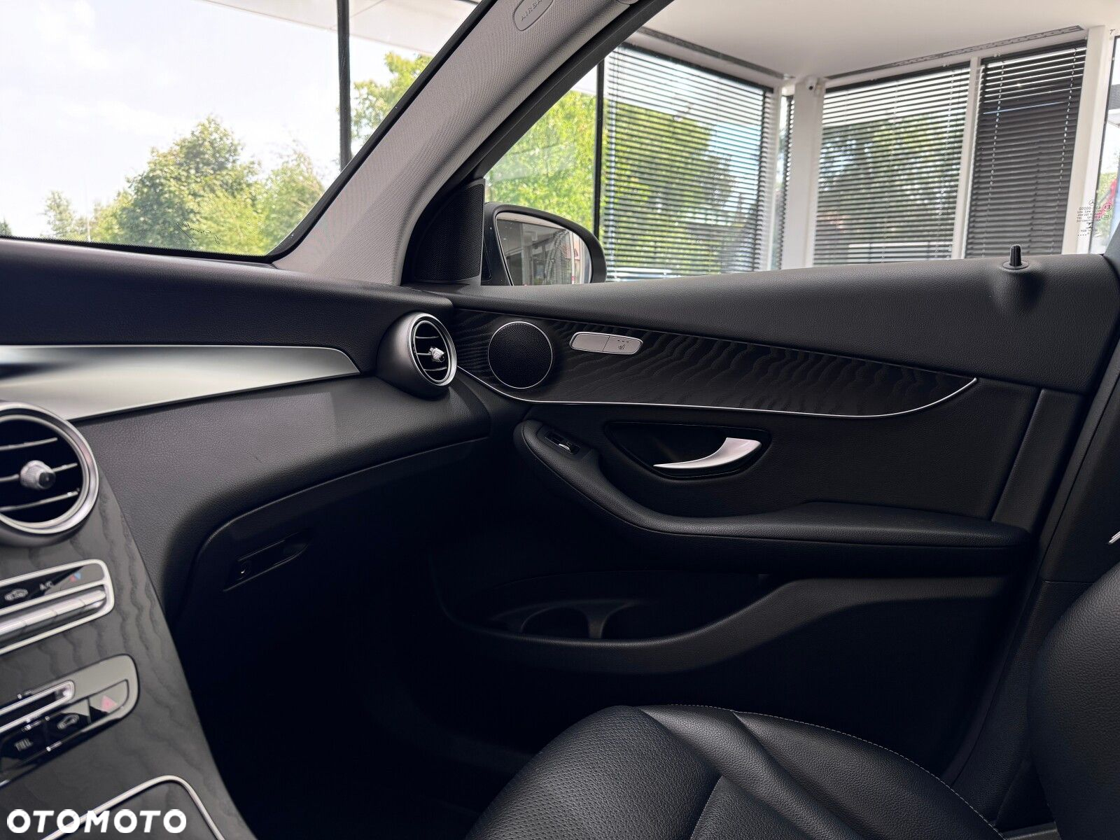 Mercedes-Benz GLC 250 4-Matic - 27