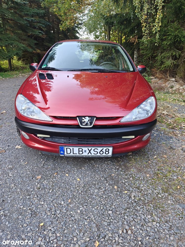 Peugeot 206 2005 photo 2