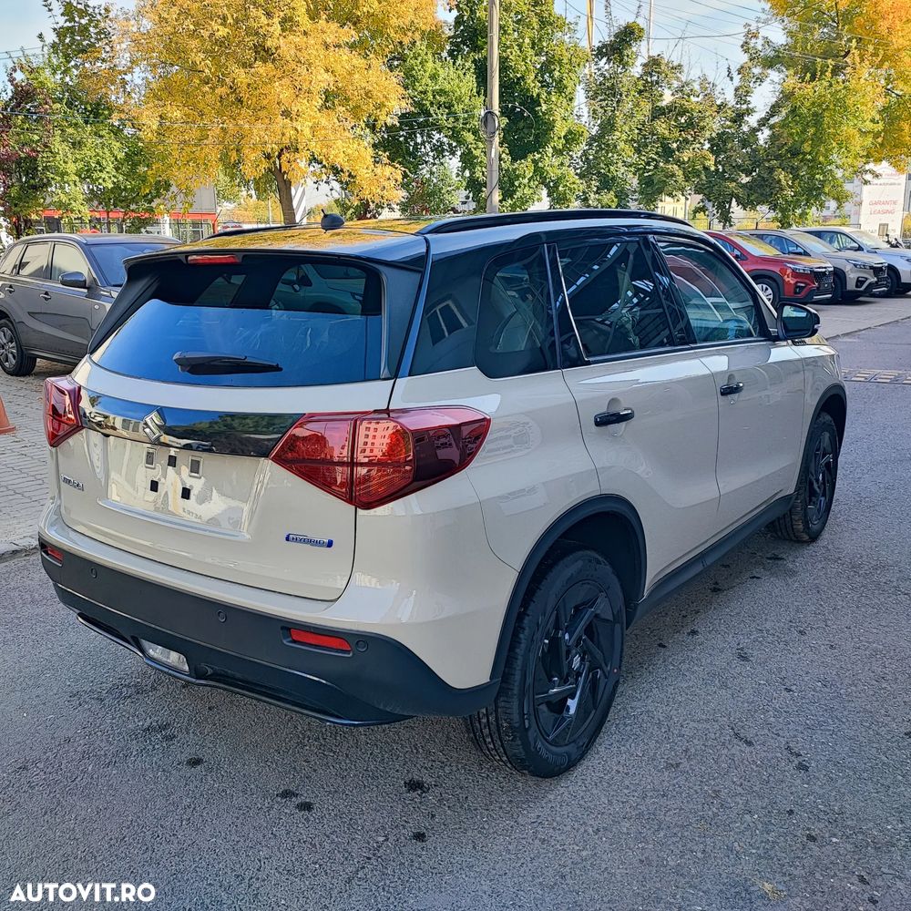 Suzuki Vitara 1.4 Boosterjet 6AT MHEV Signature - 4