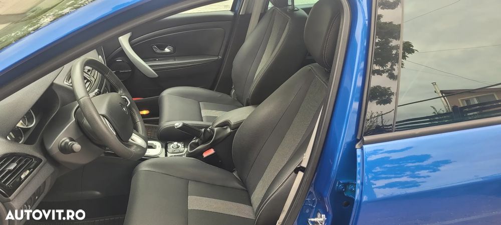 Renault Megane dCi 110 FAP EDC Bose Edition - 8