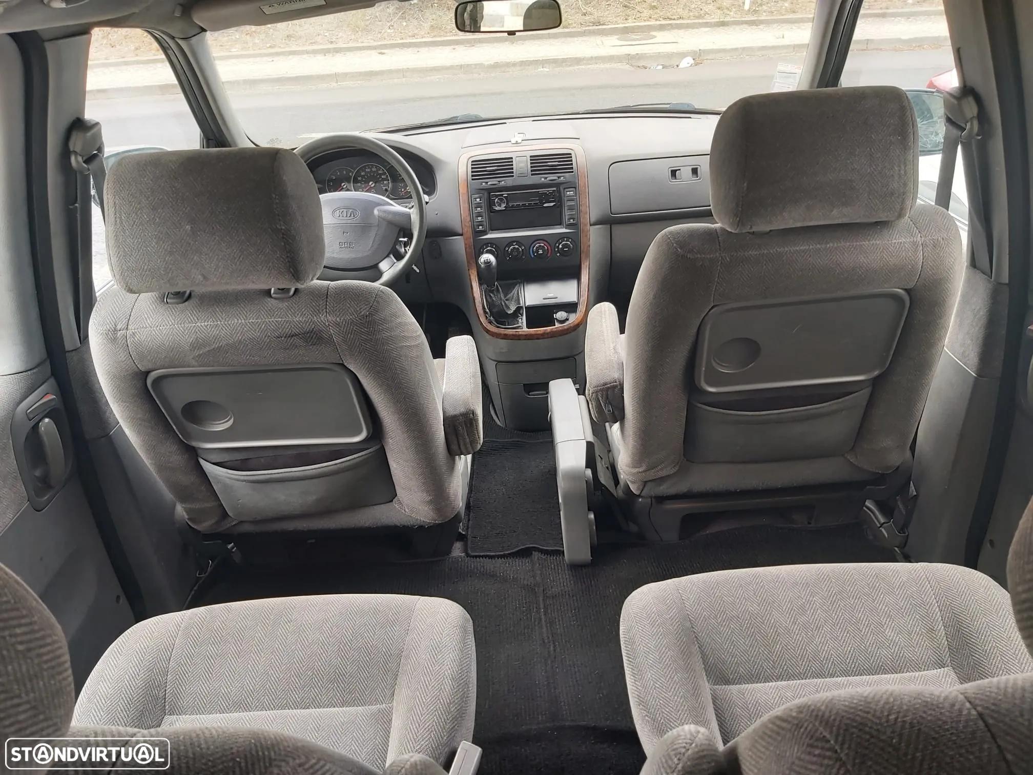 Kia Carnival 2.9 CRDi EX Confort - 16