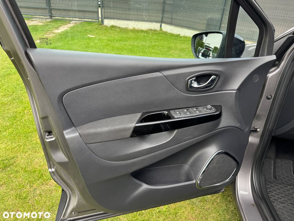 Renault Captur ENERGY TCe 120 EDC Intens - 17