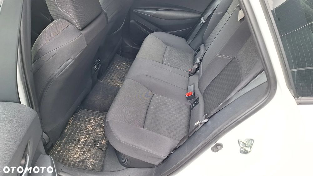 Toyota Corolla 1.8 Hybrid Comfort - 23