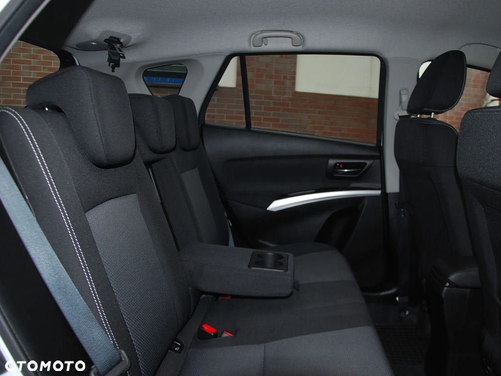 Suzuki S-Cross - 14