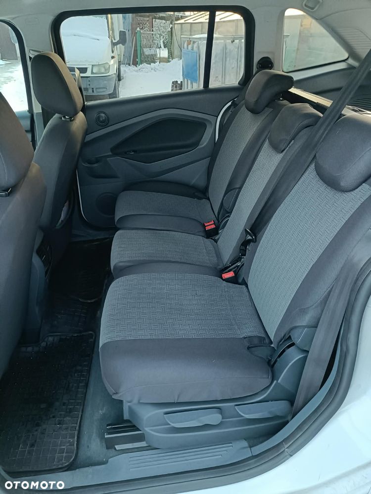 Ford Grand C-MAX 2.0 TDCi Titanium - 10