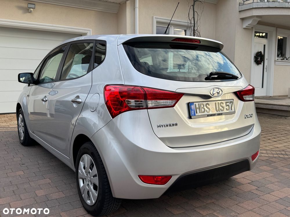 Hyundai ix20 - 16
