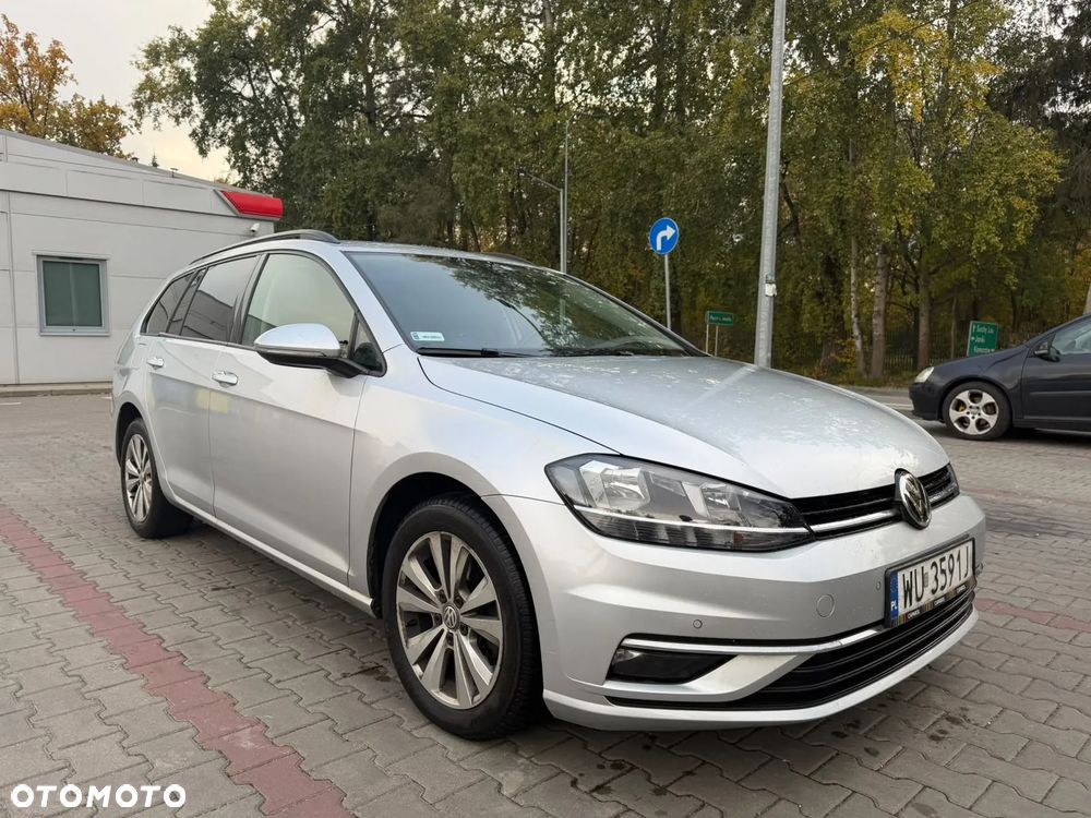 Volkswagen Golf 1.5 TSI BMT Evo Comfortline - 3