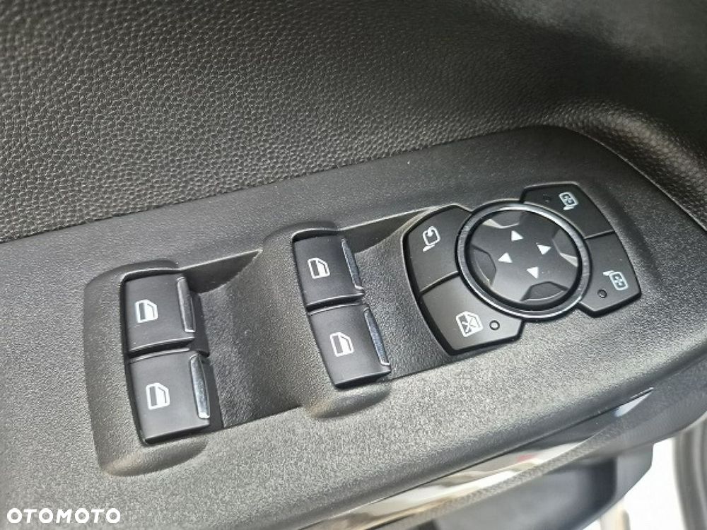 Ford EcoSport 1.0 EcoBoost ST-LINE - 26