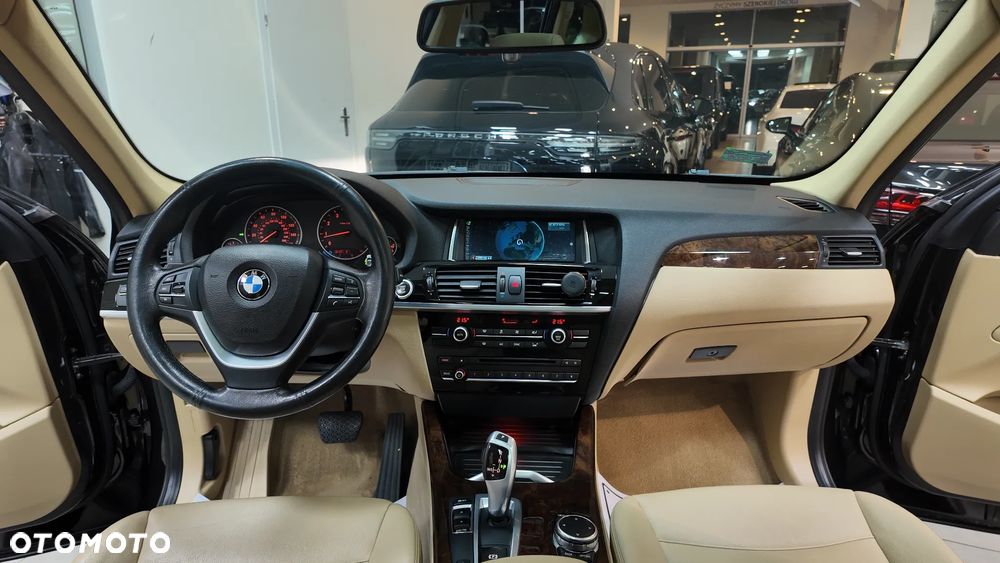 BMW X3 xDrive28i xLine sport - 31