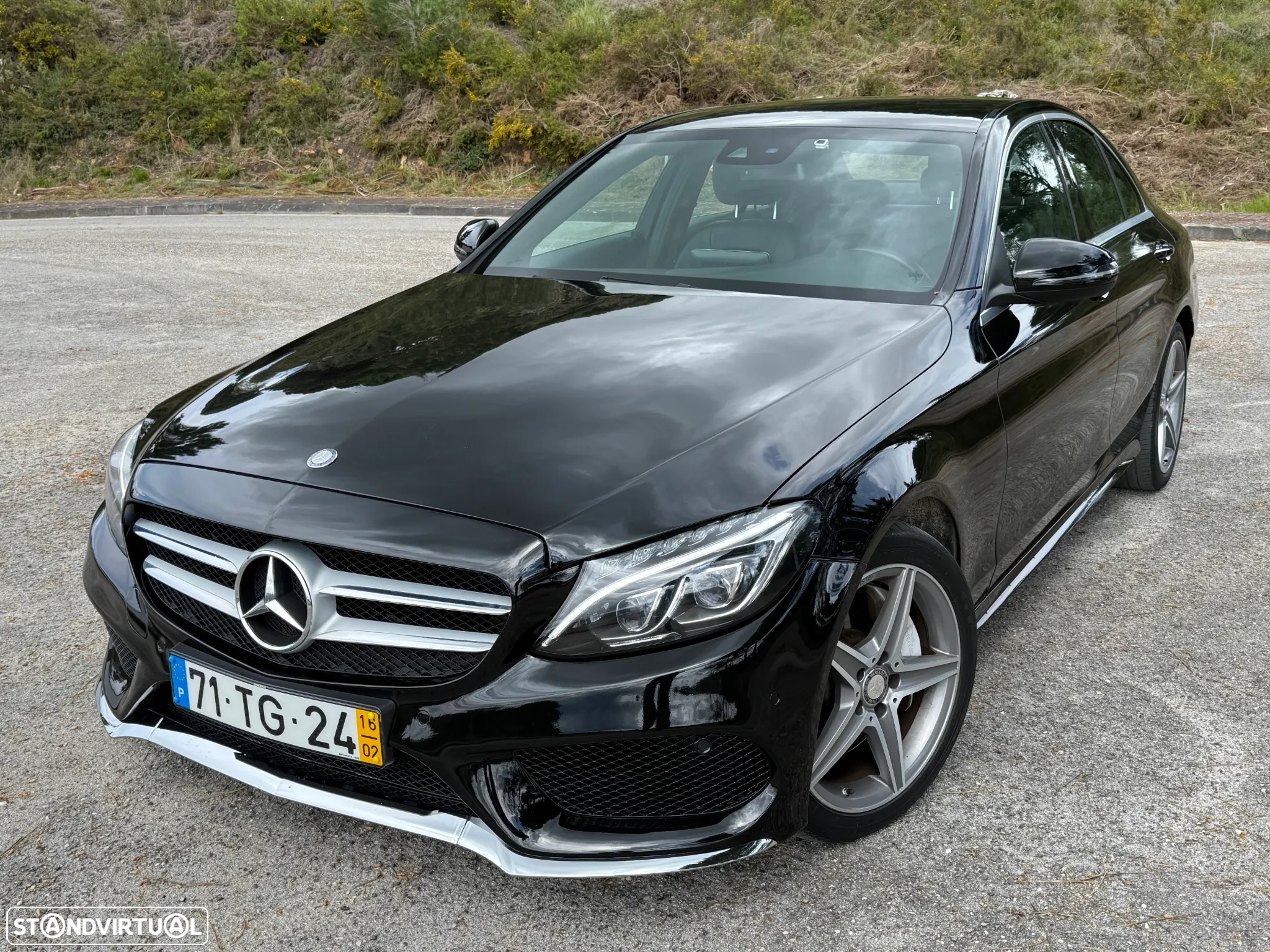 Mercedes-Benz C 300 h AMG Line - 2