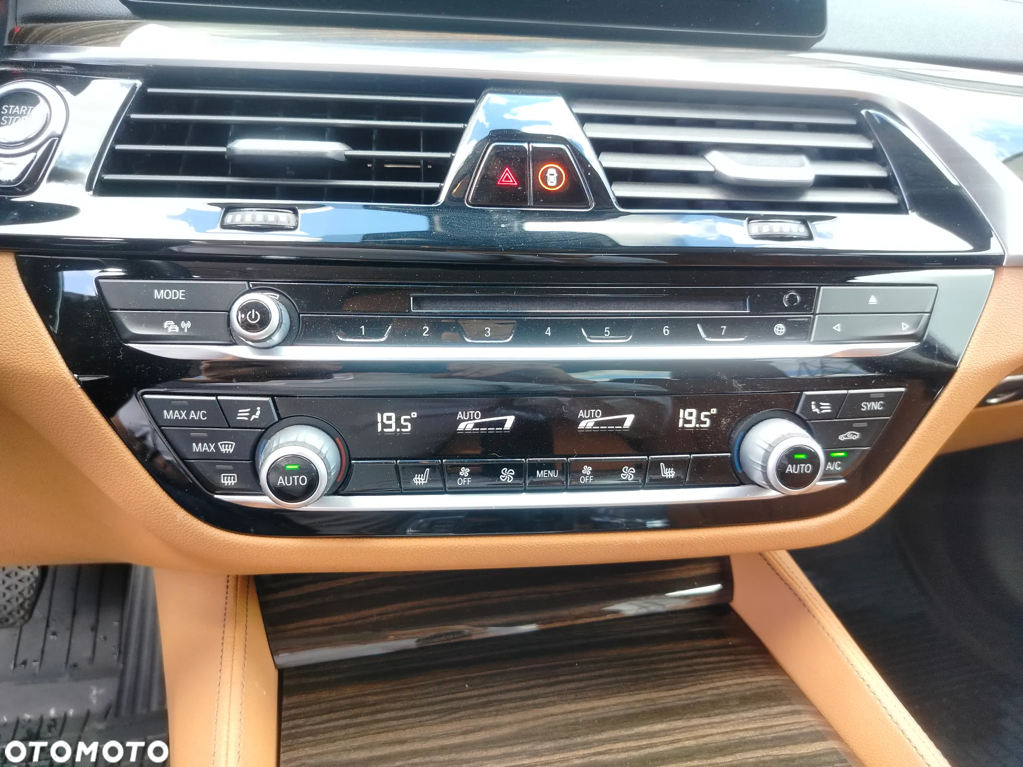 BMW Seria 5 520d Luxury Line - 17