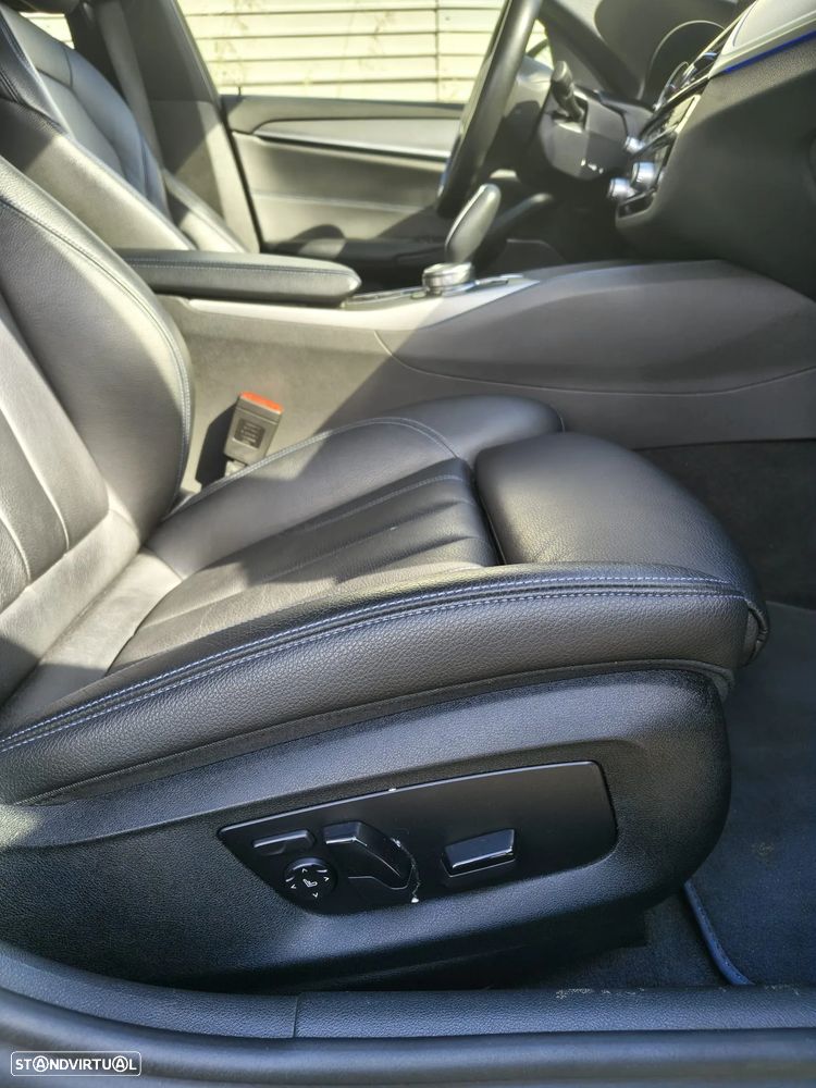 BMW 530 e iPerformance Pack M - 32