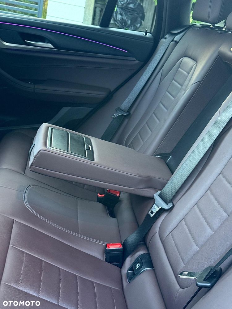 BMW X4 - 22