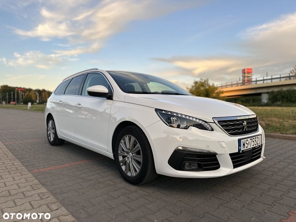 Peugeot 308 1.5 BlueHDi Allure Pack S&S EAT8 - 23