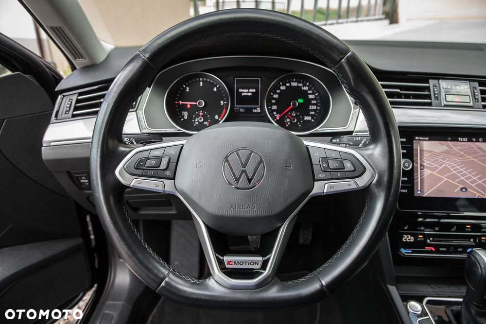 Volkswagen Passat - 20