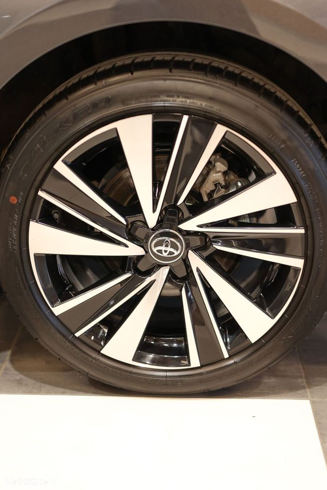 Toyota Corolla - 26