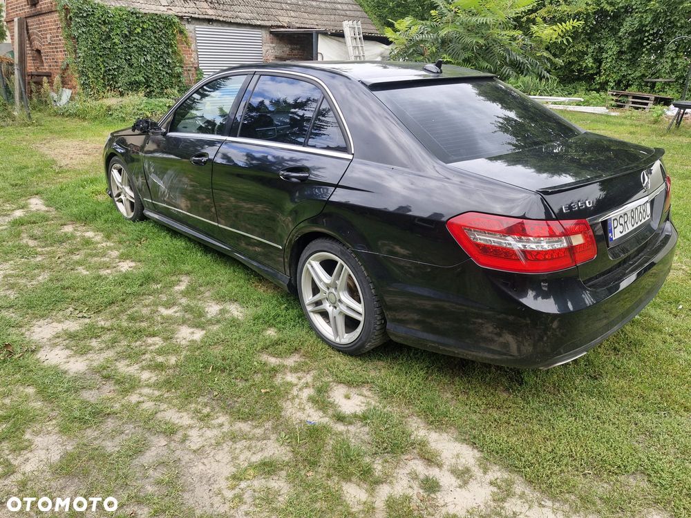 Mercedes-Benz Klasa E 350 4-Matic Classic - 11
