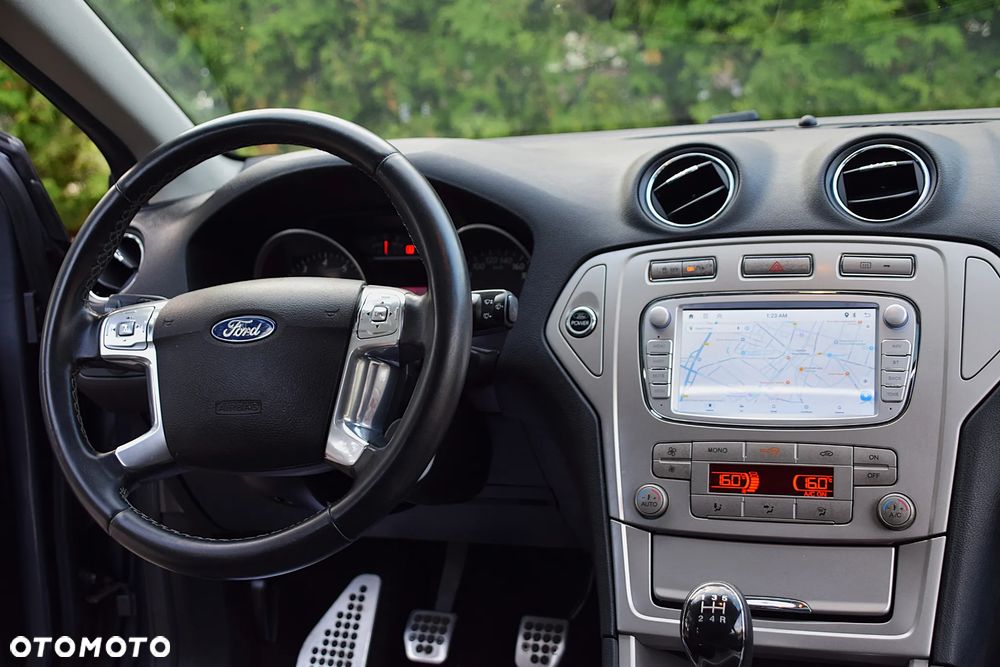 Ford Mondeo 2.0 Viva Titanium - 28