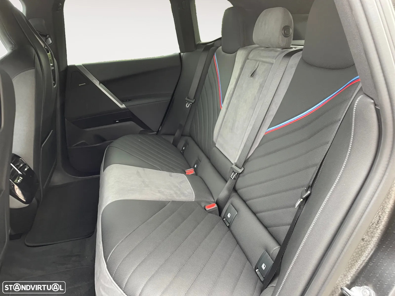 BMW iX xDrive 45 - 15