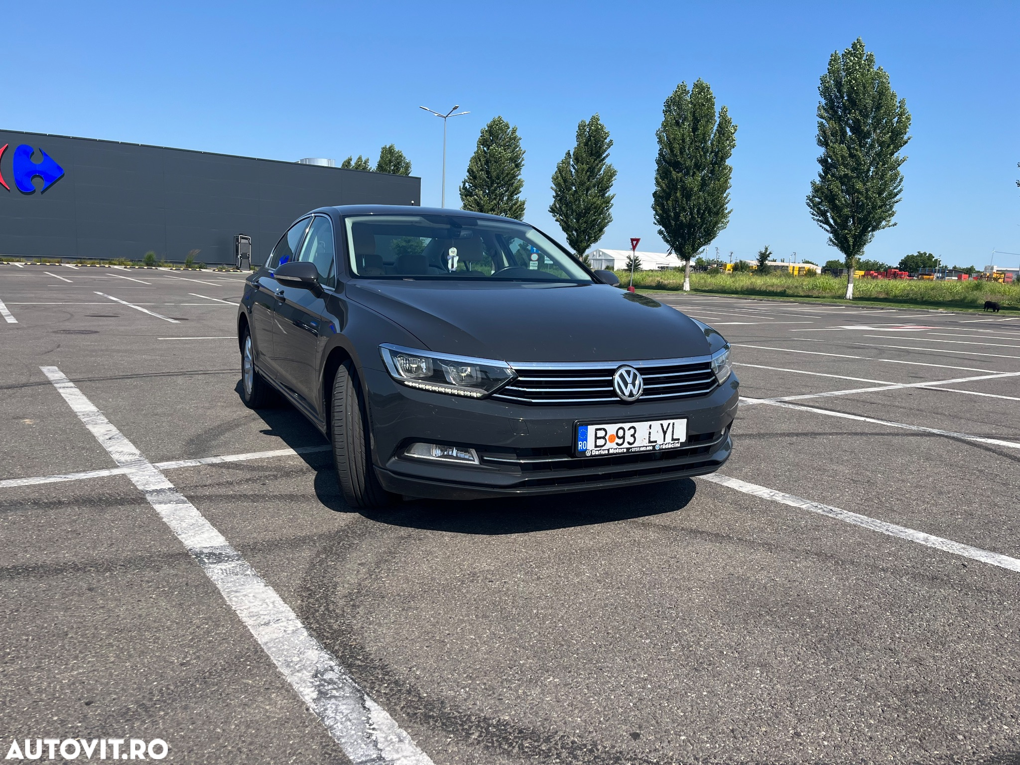 Volkswagen Passat 2.0 TDI Highline - 3