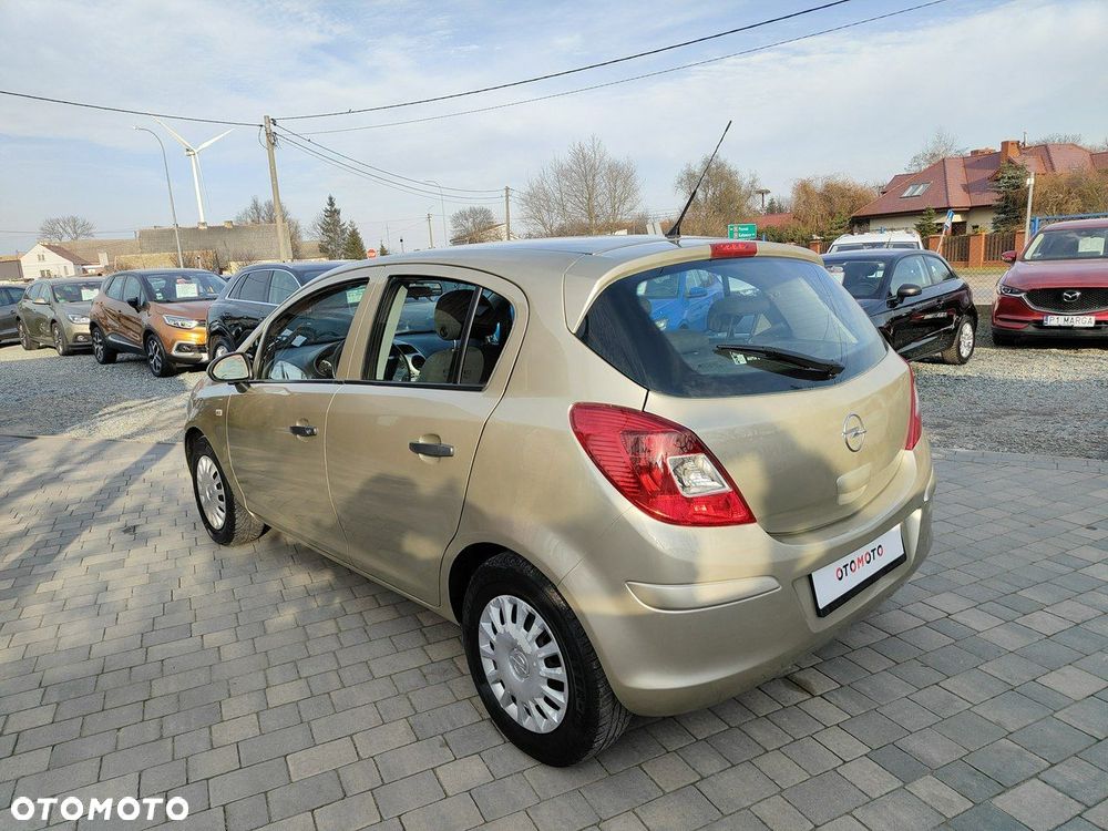 Opel Corsa 1.2 16V - 5