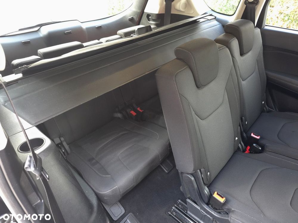 Ford S-Max 2.0 EcoBlue Titanium - 10