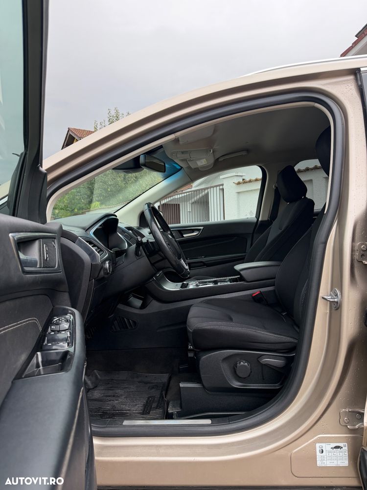 Ford Edge - 24