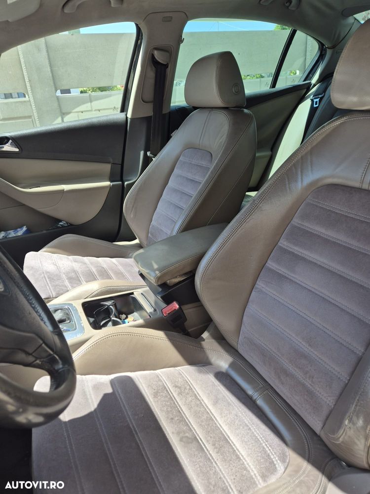 Volkswagen Passat - 4