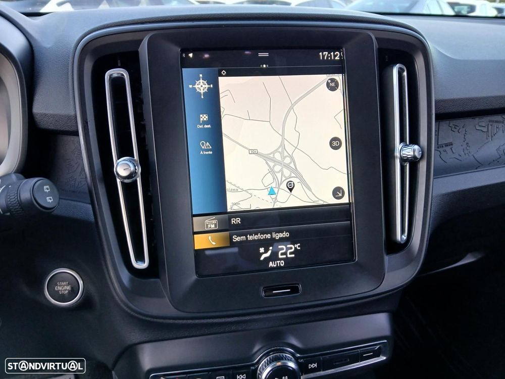 Volvo XC 40 1.5 T2 Momentum Core Geartronic - 12