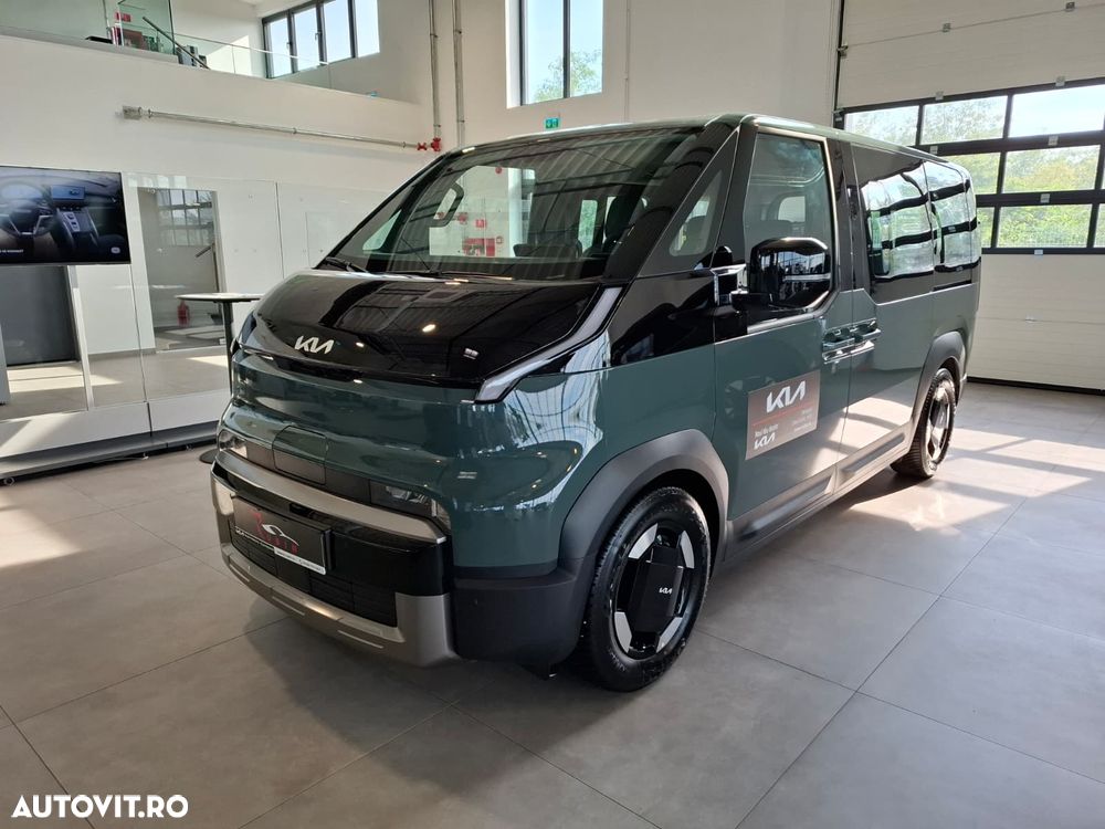 Kia PV5 Passenger - 1