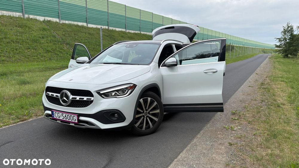 Mercedes-Benz GLA 250 4Matic 8G-DCT AMG Line - 12