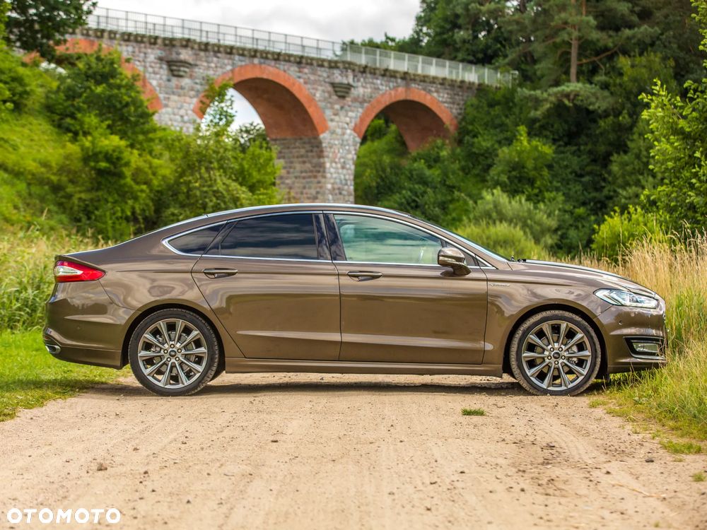 Ford Mondeo Vignale 2.0 TDCi PowerShift - 6