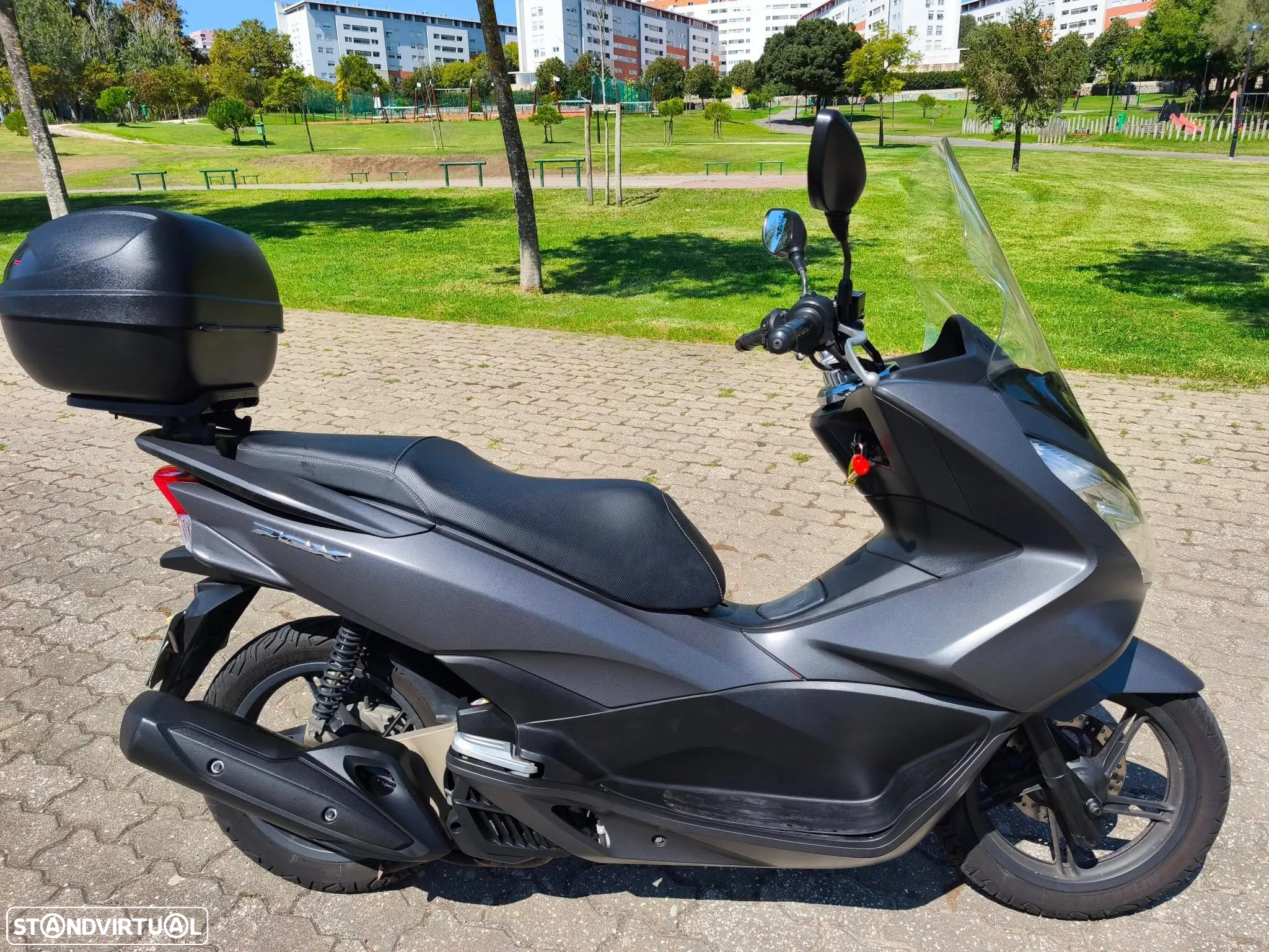 Honda PCX125 reservada - 4