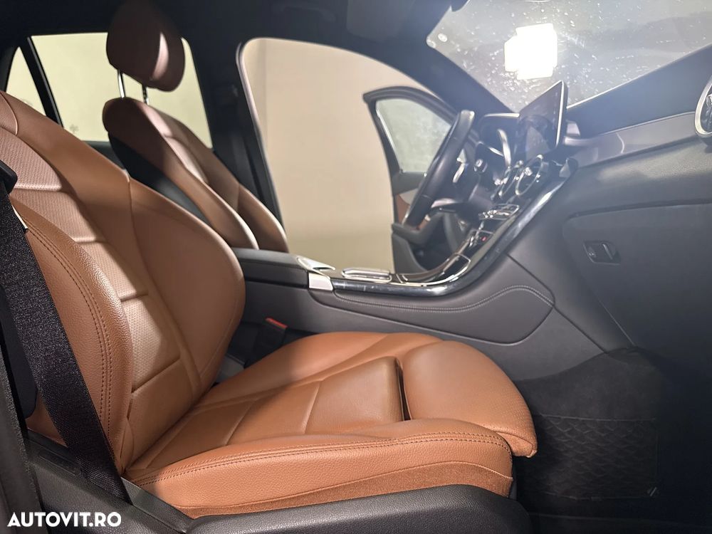 Mercedes-Benz GLC 200 4MATIC 9G-TRONIC - 12