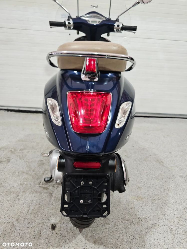 Piaggio Vespa - 30