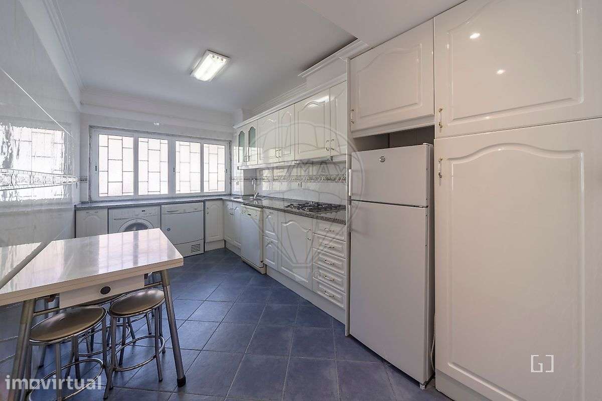 Apartamento T1 para venda - Grande imagem: 2/24