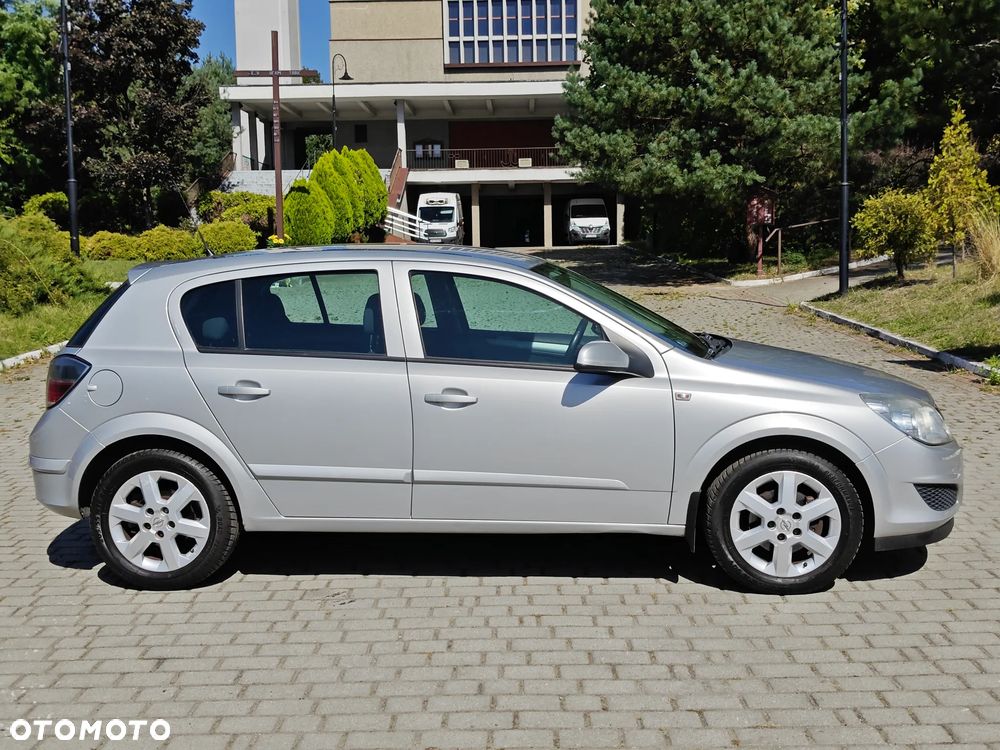 Opel Astra 1.8 Elegance - 10