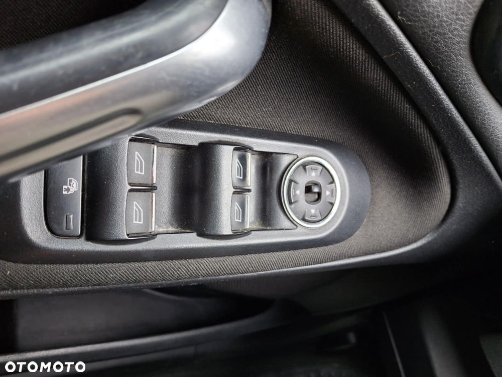 Ford Galaxy 1.6 TDCi DPF Start-Stop Trend - 18