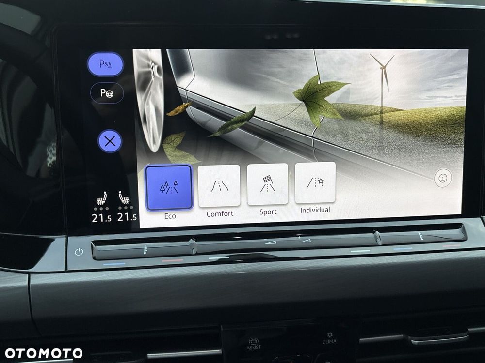 Volkswagen Golf - 27