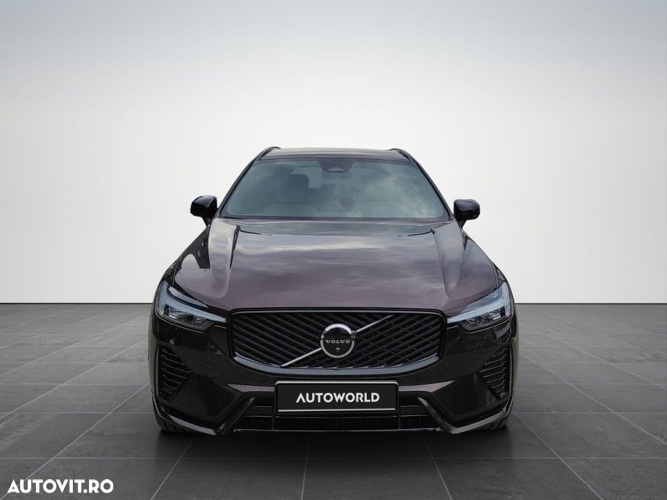 VOLVO XC60 2025 — imagine 2