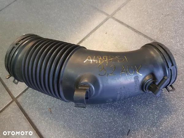 AUDI A4 B7 RURA DOLOT 3.2 FSI AUK 06E129627Q