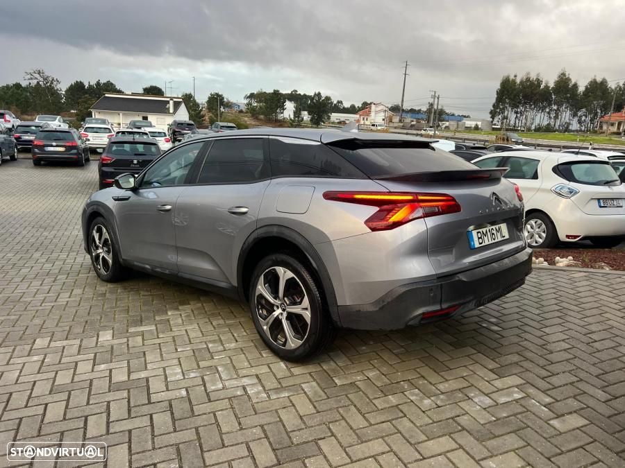 Citroën C5 X 1.6 Hybrid You e-EAT8 - 2