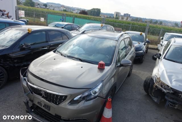 Peugeot 2008 - 3
