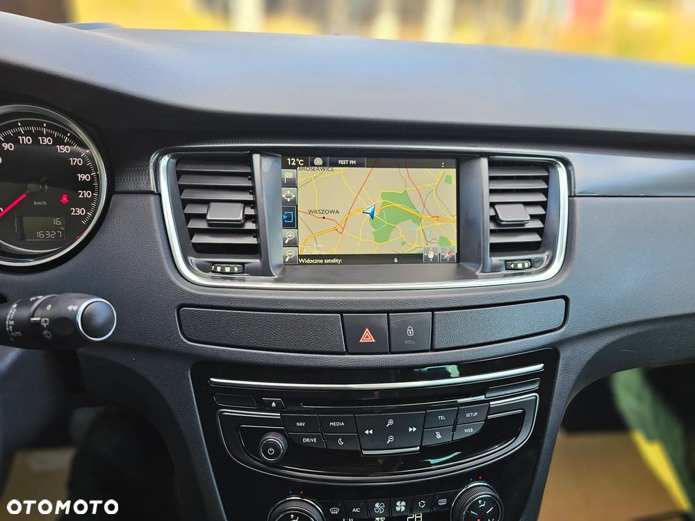 Peugeot 508 SW BlueHDi 120 EAT6 Stop&Start Business-Line - 15