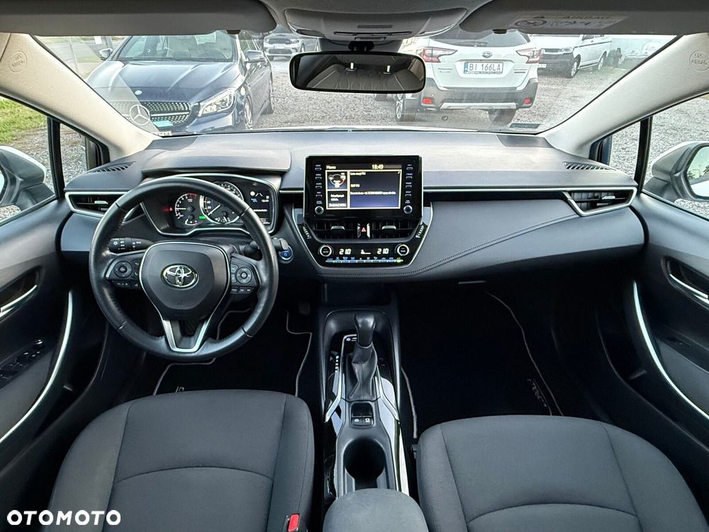 Toyota Corolla - 19