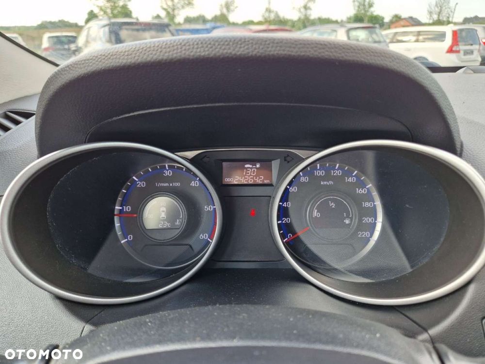 Hyundai ix35 1.7 CRDi 2WD Comfort - 11