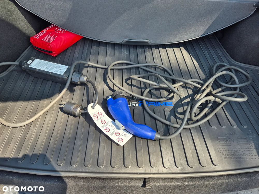 Toyota Prius Hybrid Comfort - 6