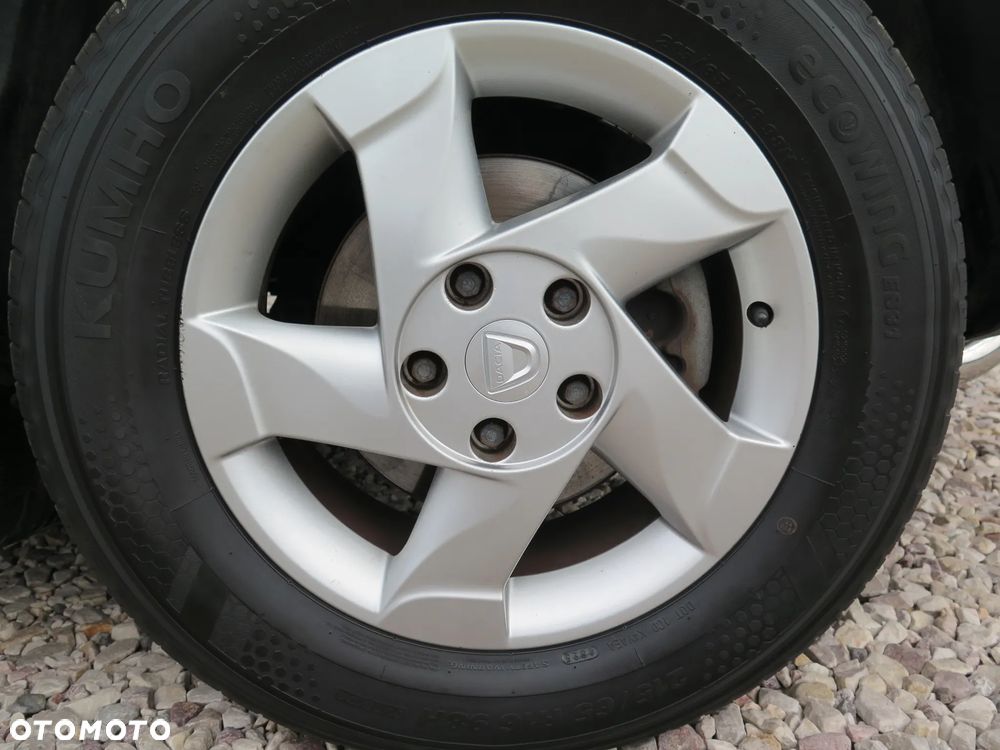 Dacia Duster dCi 90 FAP 4x2 Ambiance - 27