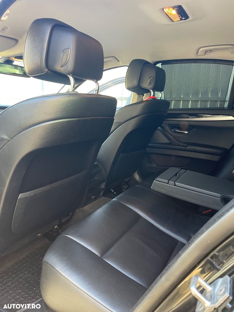 BMW Seria 5 520d - 12